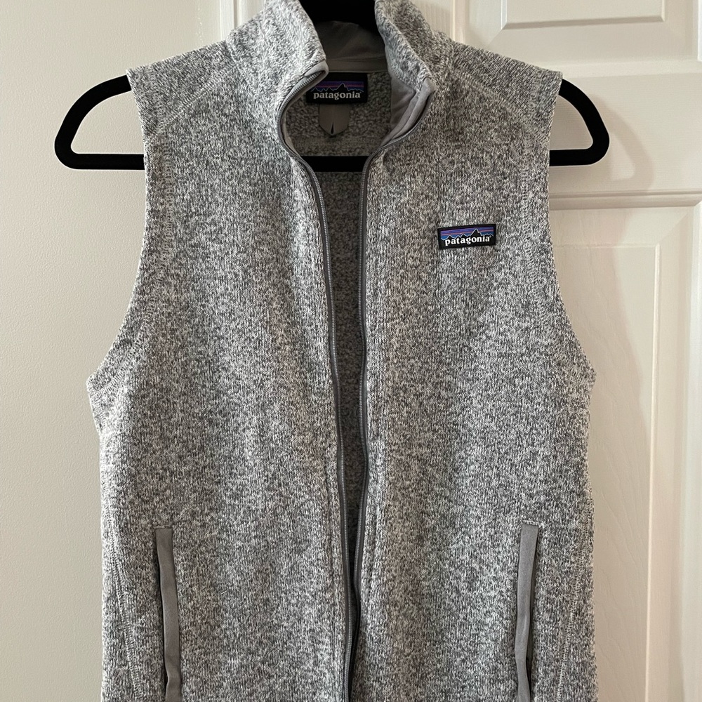Women’s Patagonia better sweater vest in light grey, size medium